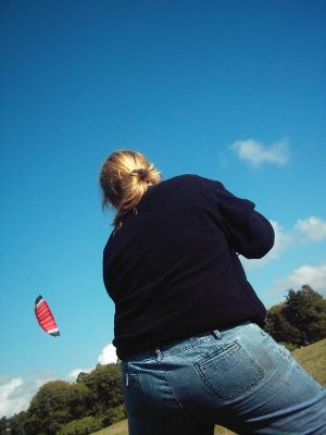 Kate's incredible kiteing skills in action, in one of the rare not punching me in the face moments